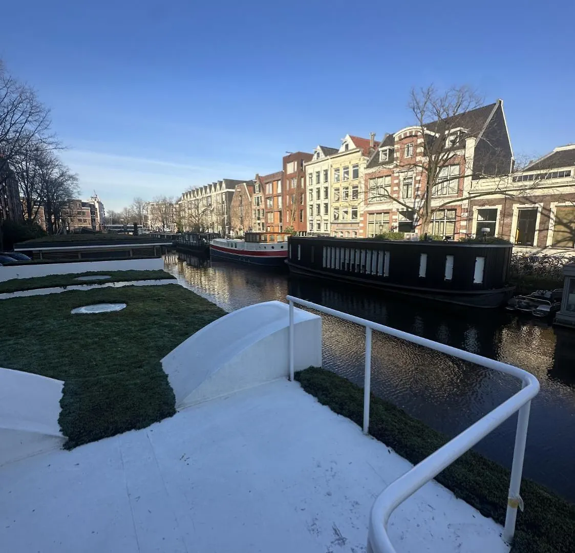 Houseboat Bnb The Floating Nest Amsterdam